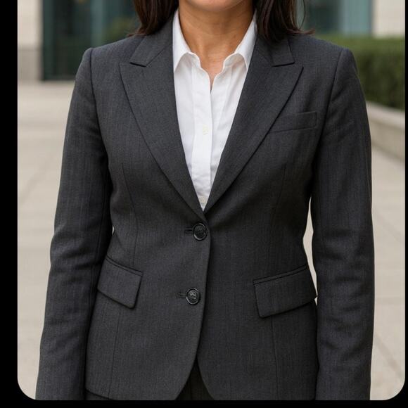 Lafayette 148 New York Charcoal Black Wool Blend Two Button Blazer Size 10 - Picture 1 of 7